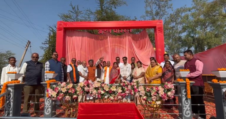 पुर्व प्रधानमंत्री अटल बिहारी वाजपेयी कि 101 वीं जयंती पर धमधा में निर्मित अटल परिसर का हुआ लोकार्पण