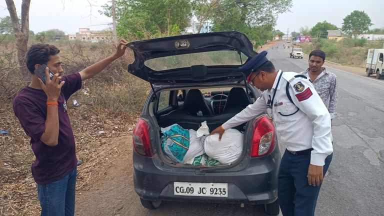 KCG में यातायात नियम तोड़ने वालों पर सख्ती: 10 दिनों में 192 चालान, ₹63 हजार से अधिक का जुर्माना