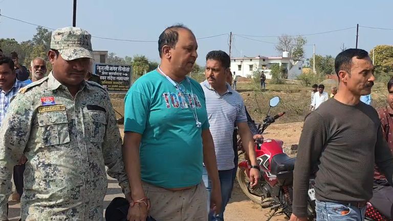 कवर्धा में कथित देह व्यापार का भंडाफोड़: खुद को पत्रकार बताने वाला मकान मालिक गिरफ्तार