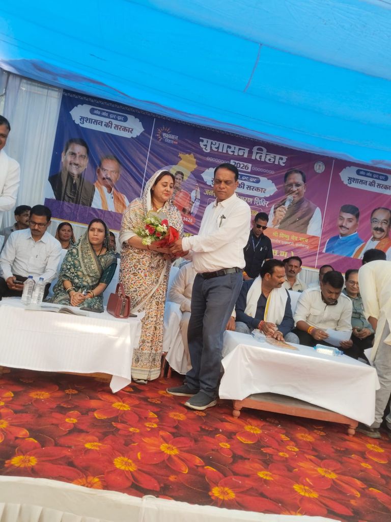 अधिकारियों की कार्यशैली पर भड़कीं स्मृति श्रीवास, कहा-जनता की समस्याओं से खिलवाड़ बर्दाश्त नहीं