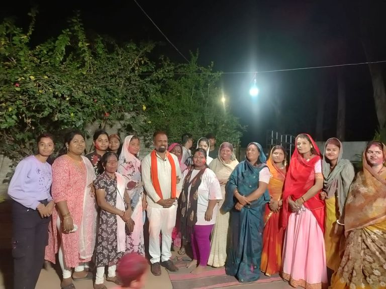 मखीहार वाल्मीकि समाज डोंगरगढ़ ने हर्षोल्लास से मनाया होली मिलन एवं रंगोत्सव
